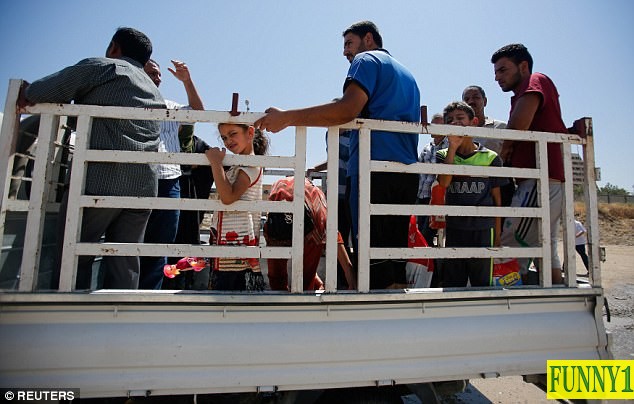 Τζιχαντιστές ντύθηκαν γυναίκες για να αποδράσουν από το Ιράκ και απέτυχαν παταγωδώς