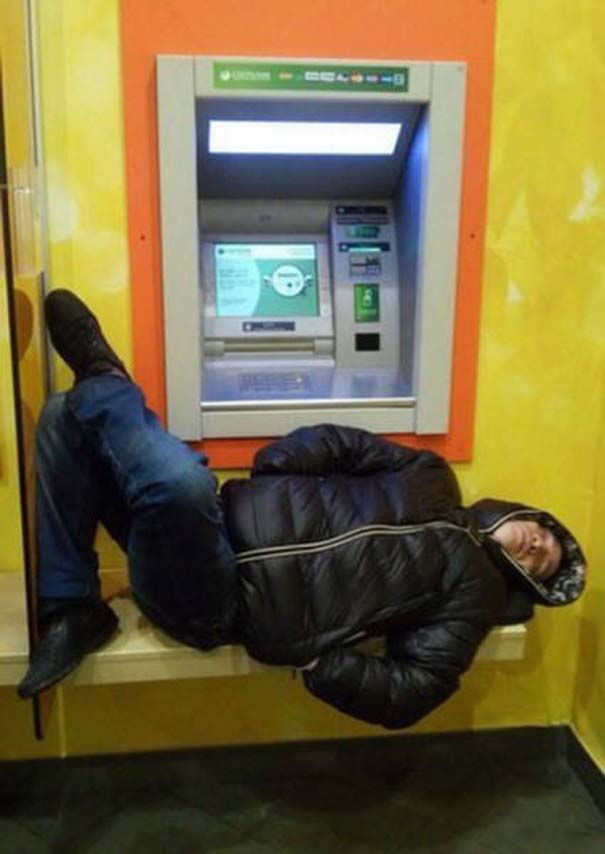 25+1 παράξενα που μπορεί να συναντήσεις σε ένα ATM