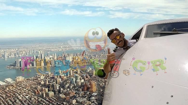 Οι ψεύτικες selfies πιλότου που έχουν κάνει πολλούς να νομίζουν ότι είναι εντελώς τρελός